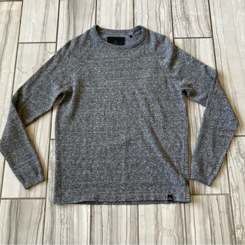 Prana Organic Cotton/Recycled polyester mix sweater. EUC like new